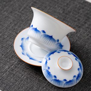 Porcellana di loto Gaiwan Ciotola di rilievo dipinta a mano con coperchio Design del piattino Nuovo tè Accessori