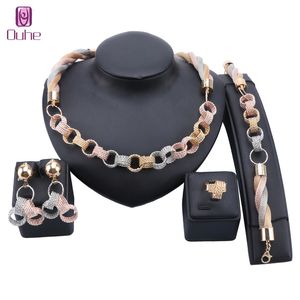 Gioielli africani Collana con ciondoli Orecchini Set di gioielli colorati in oro Dubai per le donne Set di anelli da sposa con bracciale da sposa