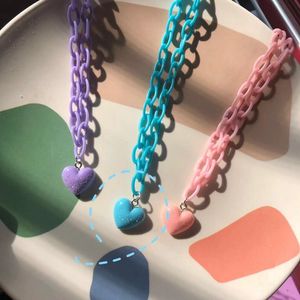 Cute Acrylic Link Chain Harajuku love Purple Pink heart Necklace Lovely Hip Hop Party Punk Friends Pendant Choker Jewelry