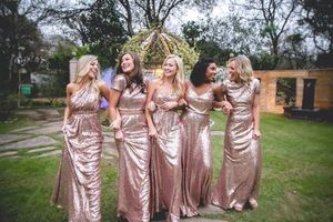 Brautjungfernkleider Einfache Designs Bling Roségold Paillettenkleid Lang Sexy Bodenlang Boho Plus Size Maßgeschneidert286W