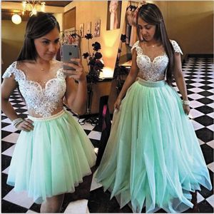 Green Prom Mint Dresses Short Capped ärmar Lace Applique Crystals Pärlor Pärlor 2021 med löstagbar kjol Tulle Evening Party -klänning