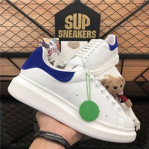 Toptan Erkek Kadın Lüks Tasarımcı Sıradan Ayakkabı 3m Yansıtıcı Orijinal Deri Sneaker Moda Kadınlar VELET Yumuşak Masaj Açık Platform Eğitimleri Spor Ayakları