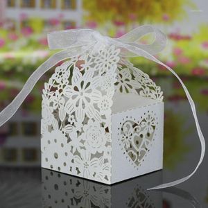 Tebrik Kartları Toptan-20 adet Favor Düğün Şeker Kutusu Festivali Kağıt Hediye Cupcake Kutuları için Ziyafet Romantik Dekorasyon Parti Malzemeleri1