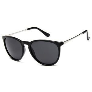 Kadın Erkek Klasik Tasarım Güneş Gözlükleri için Vintage Yuvarlak Güneş Gözlüğü CaseBoxes ile Yüksek Kaliteli Açık UV400 Sürüş Shades