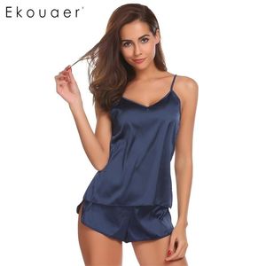 Ekouaer Kobiety Lato Sleepwear Sexy Piżamy Zestaw Stały Regulowany Pasek Cami Top Szorty Satynowa Piżama Luźne Kobiece Nocne Garnitury Y200708