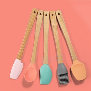 5pcs/Set Baking Tool Toast Jam Smear Brush Cake Cream Scraper Wooden Handle Silicone Shovel Cheese Butter Spoon Kitchen Tools BH6056 TYJ