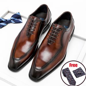 Homens Genuine Wingtip Leather Oxford Sapatos Pontilhados Toe Lace-Up Oxfords Vestido Brogues Wedding Business Platform Shoes