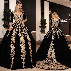 Long Evening Dresses Gorgeous Ball Gown Long Sleeve V neck Arabic Gold Lace Velvet Black Women Formal Evening Gowns CG001