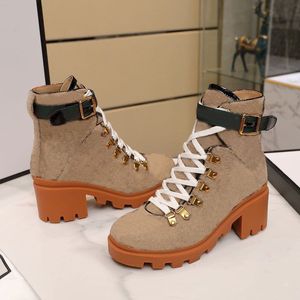 2020 NEW casual boots women shoes Martin boots Plaid stitching Upper is imported calfskin Plaid stripe women Short boots