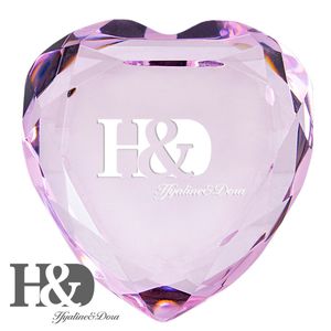 HD 80mm Personlig Hjärtform Figurisk Rosa Kristall Diamant Paperweight Anpassa Ornament Jul Bröllopsgåva Heminredning T200710