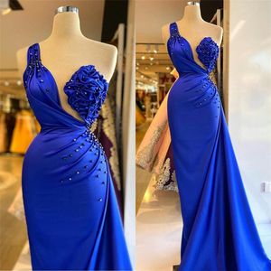 Royal Blue One-Ramię Prom Dresses 2021 Ruffles Floral Beaded Sexy Mermaid Długość podłogi Okazja Suknia wieczorowa