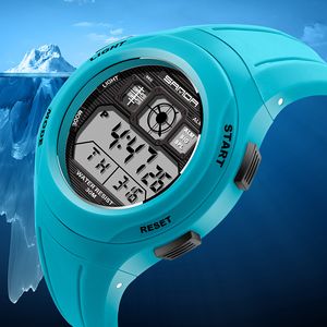 Moda SANDA Marca Orologi sportivi Donna LED Digital Swim Watch Donna Orologi da polso multifunzionali Allarme Cronometro Orologio da donna 201118