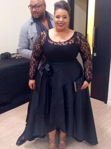 Vestidos de noite para plus size uma linha de vestidos de vestidos de renda ilusão de renda longa da linha de laca de mangas compridas