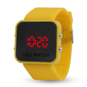 Manufacturers selling LED plastic mirror table finger touch screen led watch explosions students fashion leisure