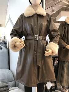 Nya kvinnors varma förtjockning faux päls krage päls foder vadderad medium långa skärmar pu läderrock casacos abrigos sml