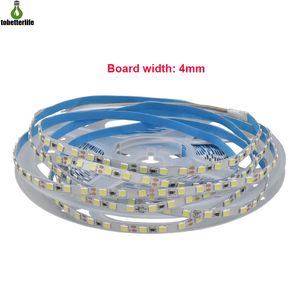 5 M 12 V LED Şerit Işık 2835 4mm Genişlik Süper Parlak 120 leds / m 600Led Esnek Bant Işıkları Doğal Beyaz / Sıcak Beyaz / R / G / B / Y / P Altın Buz Mavisi