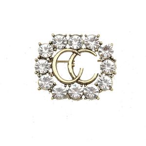 Simple Double Letter Brooches Famous Brand Luxurys Desinger Geometry Brooch Women Crystal Rhinestone Suit Pin Fashion Jewelry Scarf Decoration Accessories