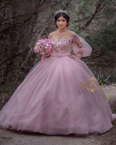 2022 elegante stoffige roze dichter illusie lange mouwen quinceanera jurken bal toga van de schouder boho land bloemen zoete charro prom avond formele feestjurk