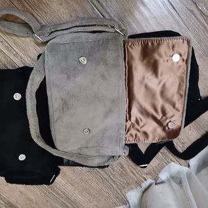 Fashion Soft Makeup Bag Classic Winter 3 Colors Fur Party Bag Flannel Shoulder Bag God kvalitet Plush Storage Package234b