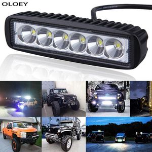 Nowy samochód LED LED Light Bar Spot Reflektor Reflektor 12V 18W do jasnego białego oświetlenia do ciągnika ciężarowego Offroad Vehicle 4PC / 2PC / 1P