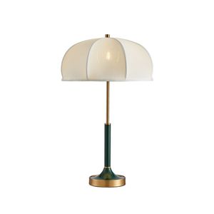 Vit / grön vintage bordslampa tyglampskärm Amerikanskt enkelt klassiskt hotell Sovrum Studie Konst Inredning Reading Desk Lights E27 LED-lampa