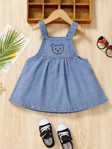 Bebê desenhos animados bordado denim vestido ela