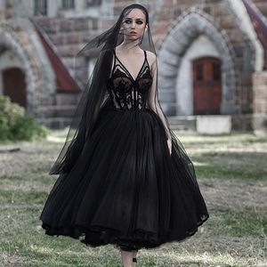 Puffy A Line Gothic Black Wedding Dresses Spring Summer Vintage Retro Tea Length Short Straps Plus Size Lace Wedding Gowns Vestido De Novia