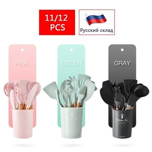 Utensílios de cozinha de silicone definir 11-pcs utensílios de cozinha de madeira com suporte Spatula Ladle Spoons Shovel Não-Stick Cooking Tools Set 201223