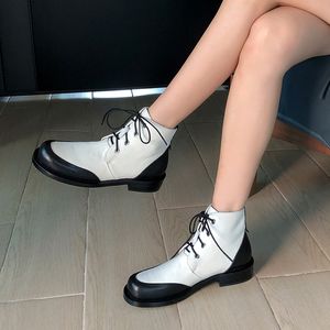 Hot Sale New Arrival Women Boots Low Heel Square Toe Mixed Colors Damskor Höst Vinter Ankel Stövlar för Kvinna