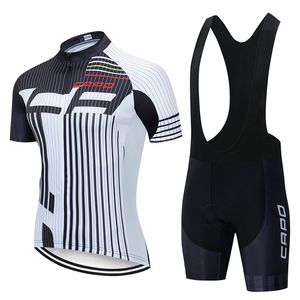 2021 Summer Capo Team Cycling Stroje Mężczyźni Krótki Rękaw Jersey Szorty BIB Zestaw Szybka Dry Road Rower Odzieżowa Outdoor Sportswear Y2103082