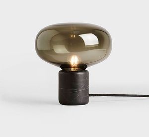 Postmodern yaratıcı mermer cam çalışma lambası basit başucu yatak odası tasarımcı lamba