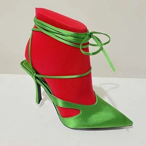 Sexig Pointy Toe Party Holiday High Heel Sandals Grunt Outs Lace Up Runway Women Shoes Solid Satin Designer Skor Kvinna
