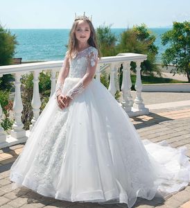 Scoop Neck Long Sleeves Lace Flower Girl Dresses for Wedding Beaded Appliques Sweep Train First Communion Dresses Baptism Pageant Gowns