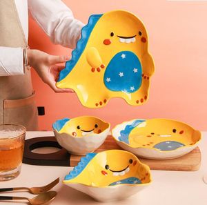 Set di stoviglie per bambini adorabili, ciotole in ceramica di dinosauro creativo, insalatiera, personalizzazione del piatto domestico