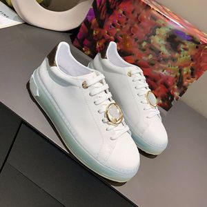 Damer casual shoes 2021 mode lyxiga män damer lyx skor avslappnad låg topp kvinnors tennis skor