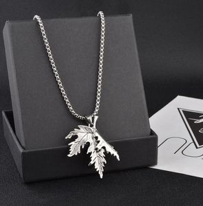 Fashion Stainless Steel Tree Leaf Necklace Women Men Boho Fold Maple Leaf Necklaces Long Pearl Chain Charm Hip Hop Jewelry