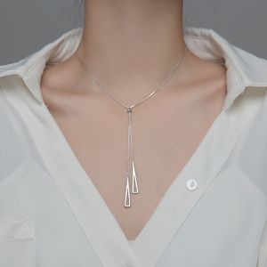 Triangel Pendant 925 Silver Justerbara Halsband Smycken Minimalism Chocker Kolye Vintage Collier Bijoux Femme Kvinnor Halsband Q0531