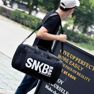 For Men Bag Women Gym Sneaker Shoes Compartment Packing Organizer Waterproof Nylon Sport Travle Duffel Bags Wholesale 202211