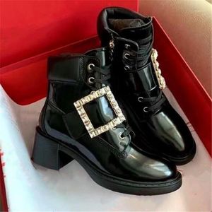 Solid Leather Boots Cross Strap Buckle Mid-tube Shoes Rubber Soft Sole Flat Shoes Casual All-match 2020 Winter Women Boots1