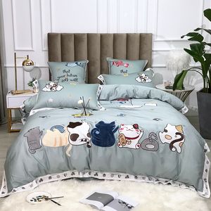 Cats and Floral Embroidery Chic Art Duvet Cover set 600TC Egyptian Cotton Soft 4Pc Bedding set Queen King Duvet Cover Bed Sheet T200706