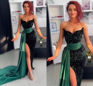 Dark Green 2022 Sequins Prom Dresses Sparkly Satin Sweep Train Side Slit Ruched Pleats Custom Made Evening Party Gowns Plus Size Vestidos