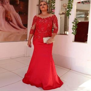 Maniche lunghe rosse Plus Size Lace Mermaid Mermaid Mother of the Bride Abiti 2022 con appliques Sweep Train Formale Sera Party Gowns