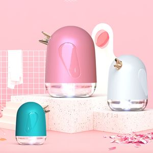 Umidificatori 330ML Mini simpatico umidificatore a forma di uccello USB ricaricabile Diffusore di olio essenziale Luci colorate Home Office Mute Purificatore d'aria per auto