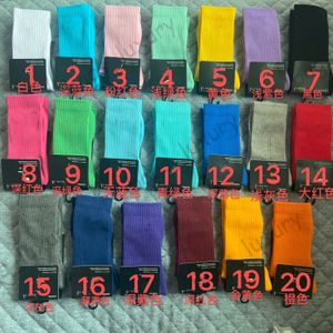 Men Basketball Socks Women Fashion Sports Stocking Top Quality Comfortable Breathable Cotton Socks Running Non-Slip Socks 20 Color With Tags