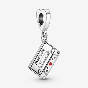 100% 925 Sterling Silver Heart Vintage Cassette Dangle Charms Fit Original European Charm Bracelet Mode Kvinnor Bröllop Smycken Tillbehör