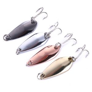 Hengjia Fiske Sked Lures 50pcs Ny ankomst 3.5cm 3.7g 8 # Hooks Spinner Hard Bait / Skedar / Metallfiske Lure Fly Fishing (SP017)