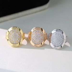 Europe America Designer Mode Style Ringar Män Lady Kvinnor Brass 18K Guld Graverade B Initialer Inställningar Fullständig Diamond Bigs Round Ring 3 Färg