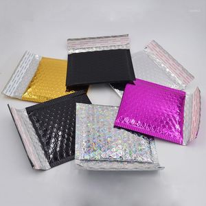 Förpackning påsar 100st / parti 15 * 13cm Små guld Aluminiserad Folie Metallisk bubbla Mailer Padded Kuvert Presentförpackning Bag1