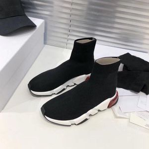 High Qulituy Moda Triple Speed ​​Buty Buty Trener Luxu Buty Płaskie Klasyczne Skarpety Buty Sneakers Kobiety Trenerzy Runner Rozmiar 35-45