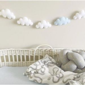 INS Filz Wolke Girlande String Wandbehang Ornamente Nordic Baby Bett Kinderzimmer Dekoration Kinderzimmer Dekor Foto Requisiten Party Banne